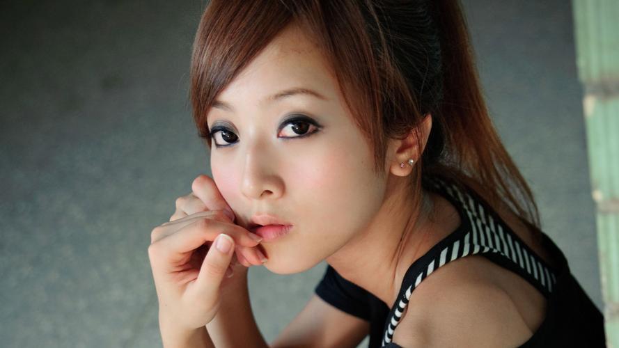 苹果手机怎么下载良域